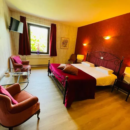 Отель Hostellerie Sainte-Cecile Sainte-Cecile