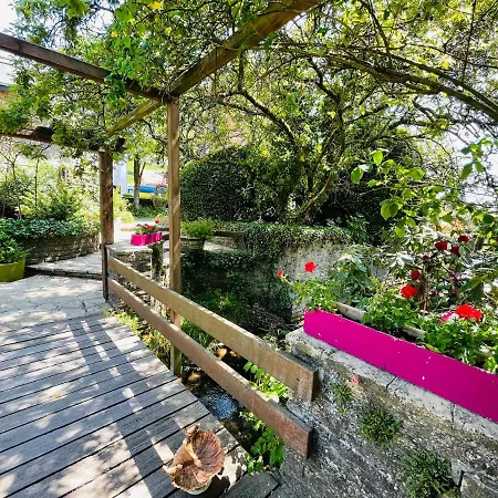 Hostellerie Sainte-Cecile 3*