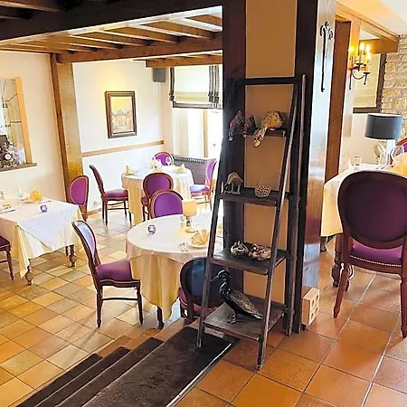 Hostellerie Sainte-Cecile 3*
