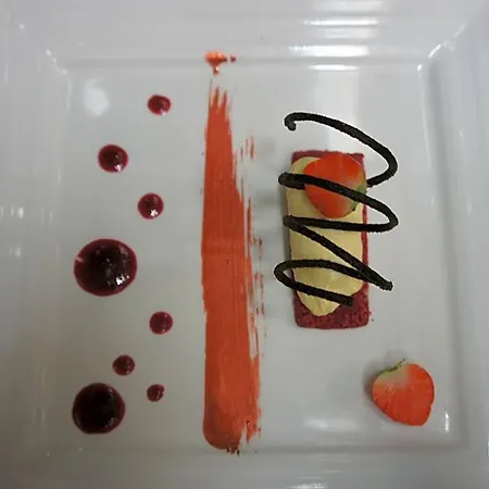 Hostellerie Sainte-Cecile 3*