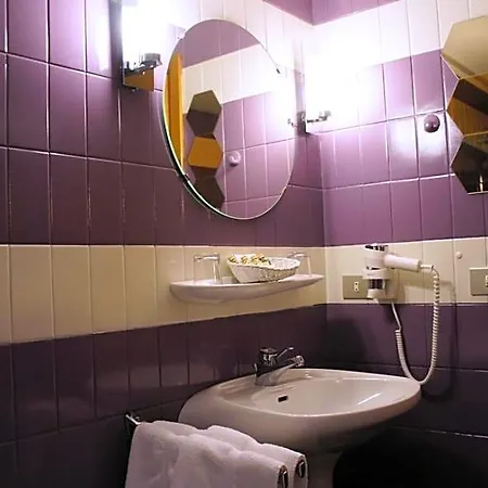 فندق Hostellerie Sainte-Cecile