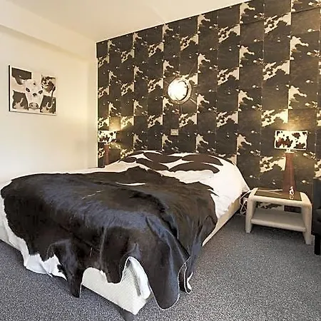 Otel Hostellerie Sainte-Cecile
