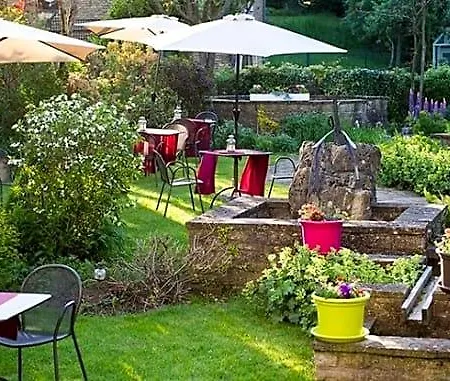 Hostellerie Sainte-Cecile سانت سيسيل