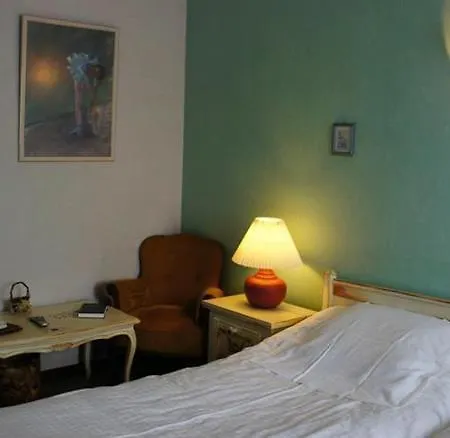 Hostellerie Sainte-Cecile Sainte-Cécile