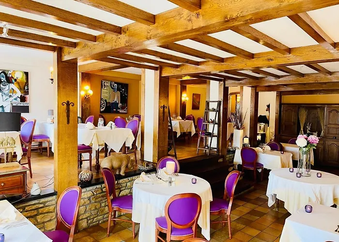 Hostellerie Sainte-Cecile 3* 상테세실