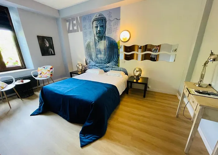 Hostellerie Sainte-Cecile 상테세실